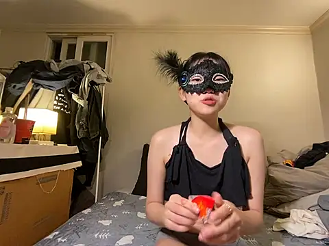 una_h Live Webcam on Stripchat