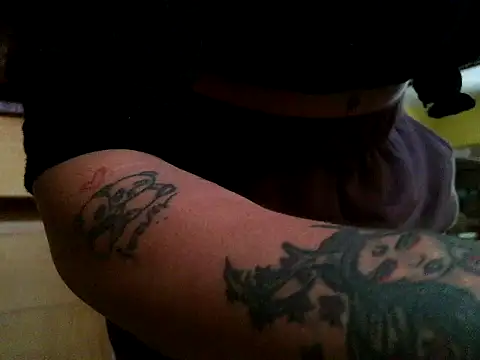 Modella: bellahot34