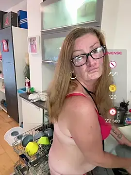 MumGabriela webcam