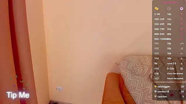 DianaBeautyXXX live sex cam