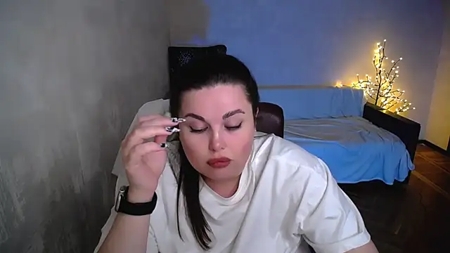 Emily_Mo webcam