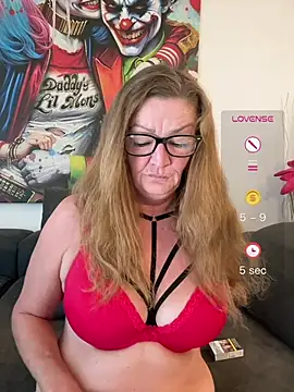 MumGabriela webcam