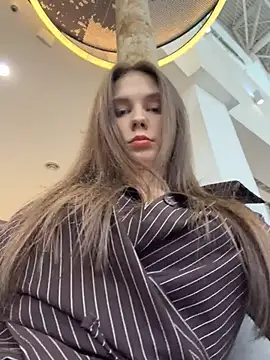 Ttixmila live sex cam