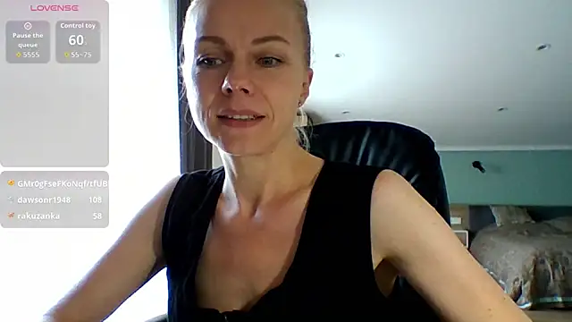 Tina5394 webcam