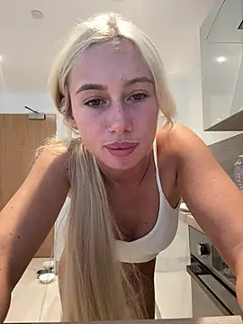 SexySaraxxoo webcam