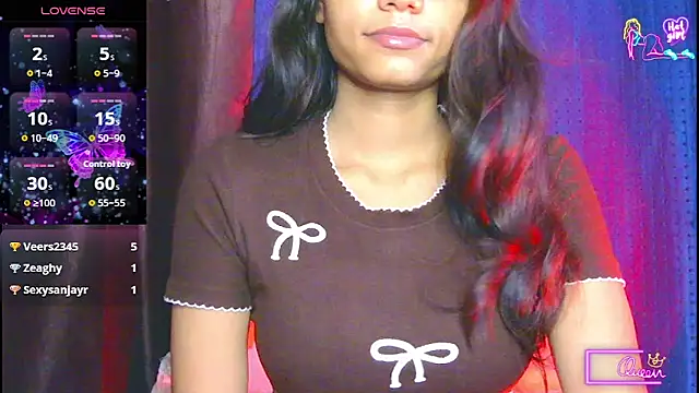 Siya_Glows live cam on StripChat