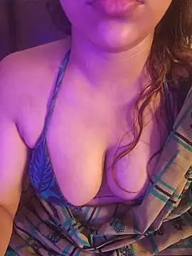 callmeshreya webcam
