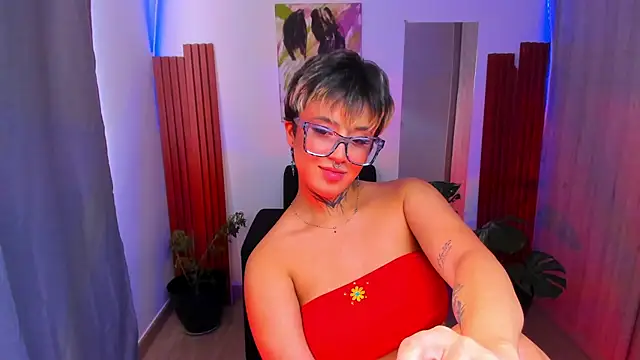 Rebeka-baker webcam