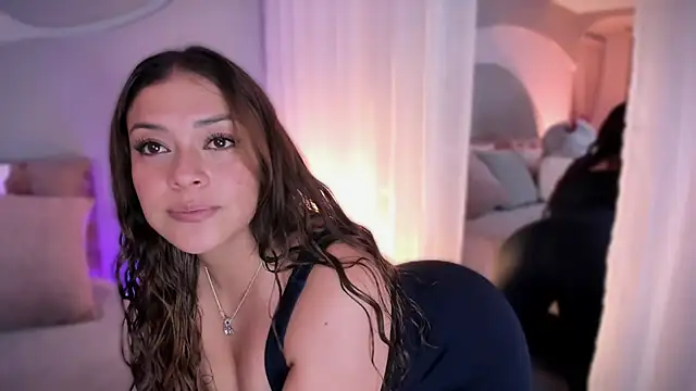 Nicolle_W webcam