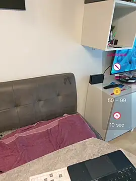 MumGabriela webcam