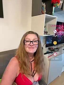 MumGabriela webcam