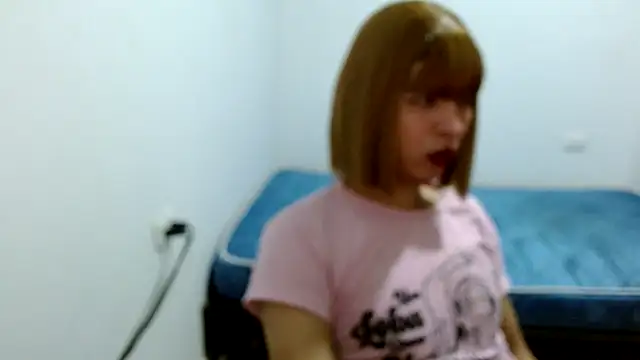 estefania224 webcam