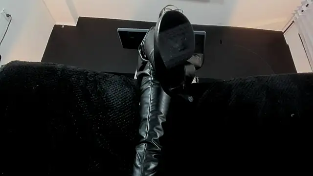 _Jade_16 webcam
