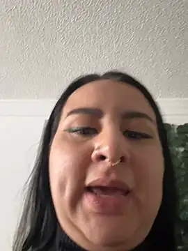 Abril_Luv webcam