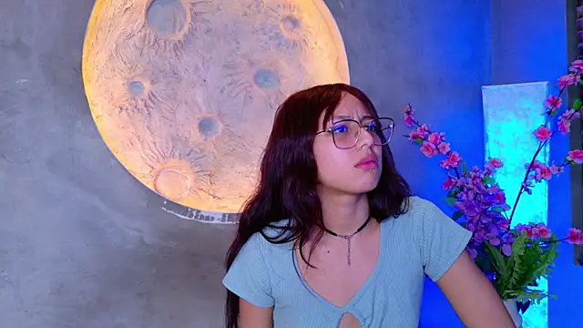 abril_collinz webcam