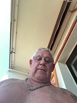 smaili1513 webcam