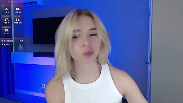Emily_Hartt webcam
