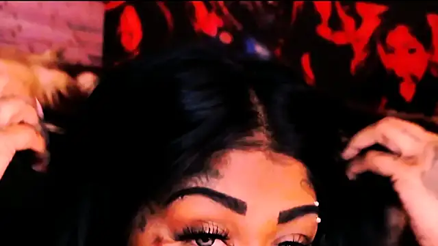 indian_dreamgirl webcam