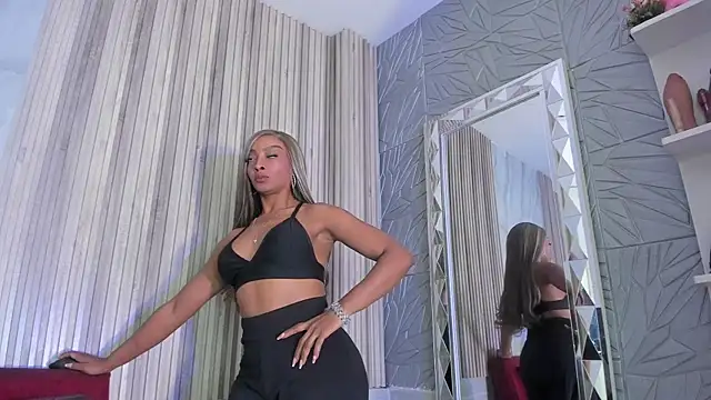 BriannaChelsea webcam