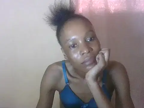 Sweetpetite254 webcam