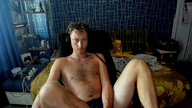 CuteBoy228 webcam