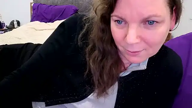 Aussiecougar webcam