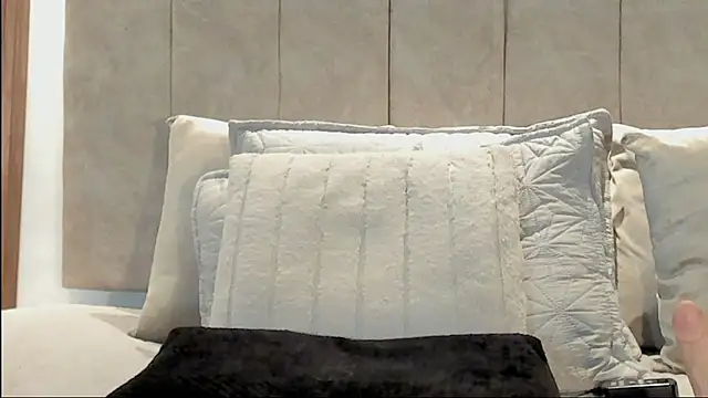 _Laura_saenz1 webcam