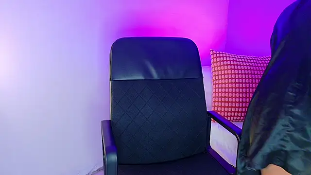 LexaDominant__ webcam