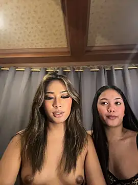 hugecock_tamira webcam