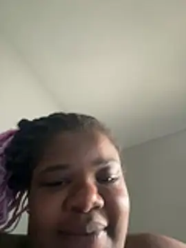 QueenTease420 webcam