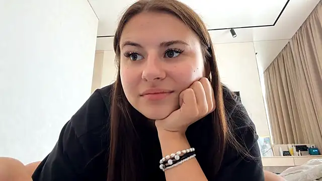 MelaniBaldini webcam
