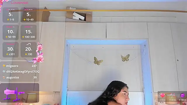 LilyWhitney webcam