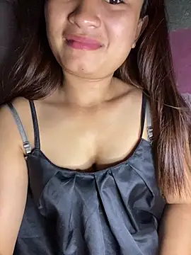 Cute-Sexyy webcam