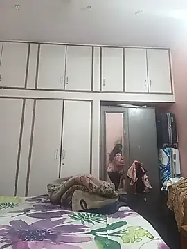 Ragavi-kannada-telugu webcam