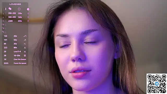 SofiaSantora webcam