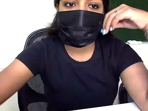 Meera-Mythun webcam