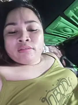 Sweetlorie_83 webcam