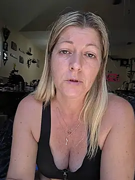 NikkiBlisss webcam