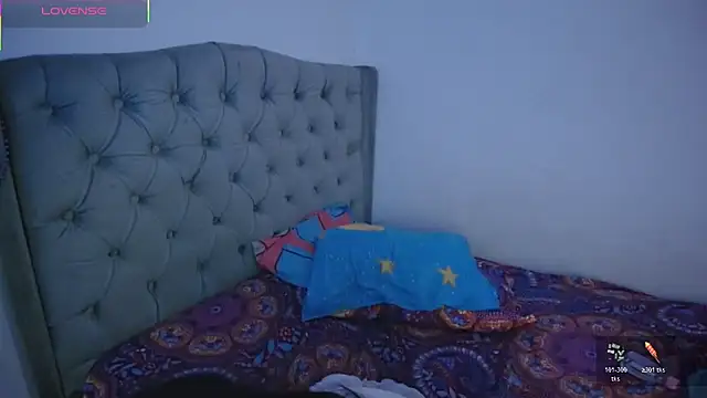 hellokitty30 webcam