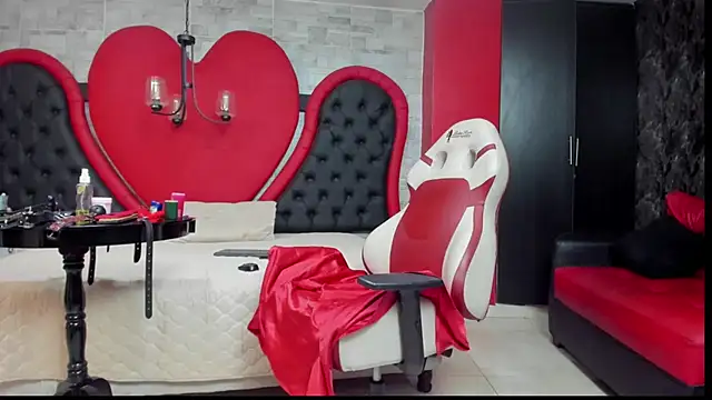 JAYLEN_BDSM live cam on StripChat
