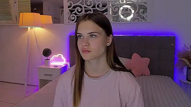 LuisaClover webcam