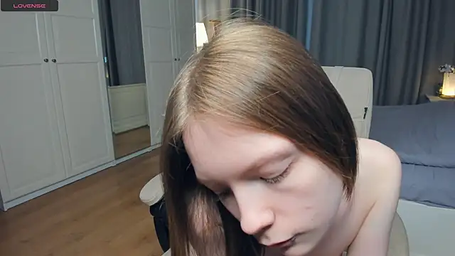 LavenderMitten webcam