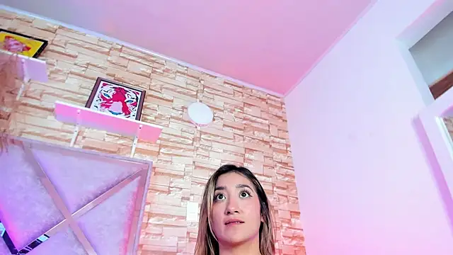 lucy_davies webcam