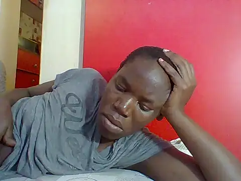Blacksexyqueen24 webcam