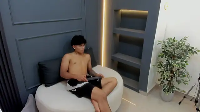 Ruslan_marcel webcam