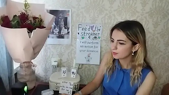AminaGirls webcam