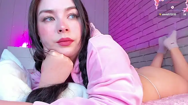 NatalForsy live cam on StripChat