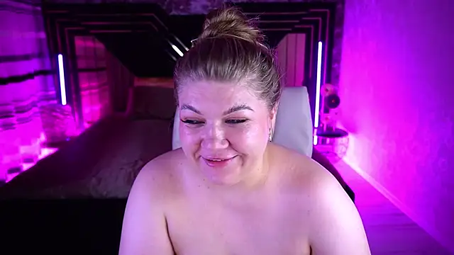 GabbieJay live cam on StripChat