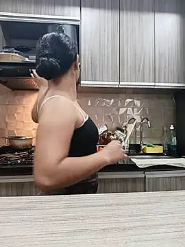 cloy_baby__ webcam