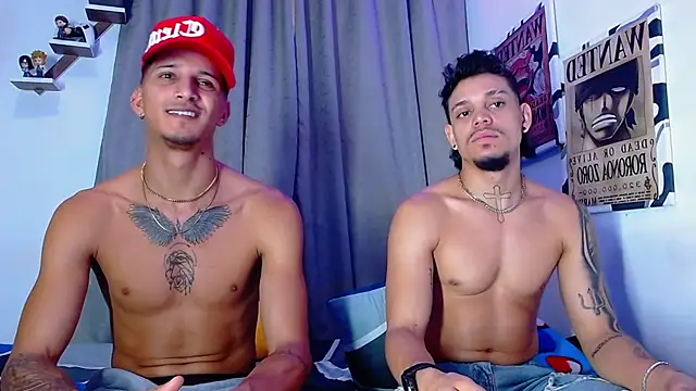 Friendsofeverything_ live cam on StripChat